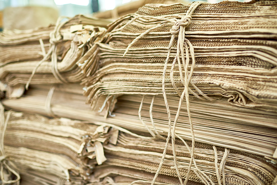 cardboard packed for recycling TJA35YH 1 Destrucción de documentación